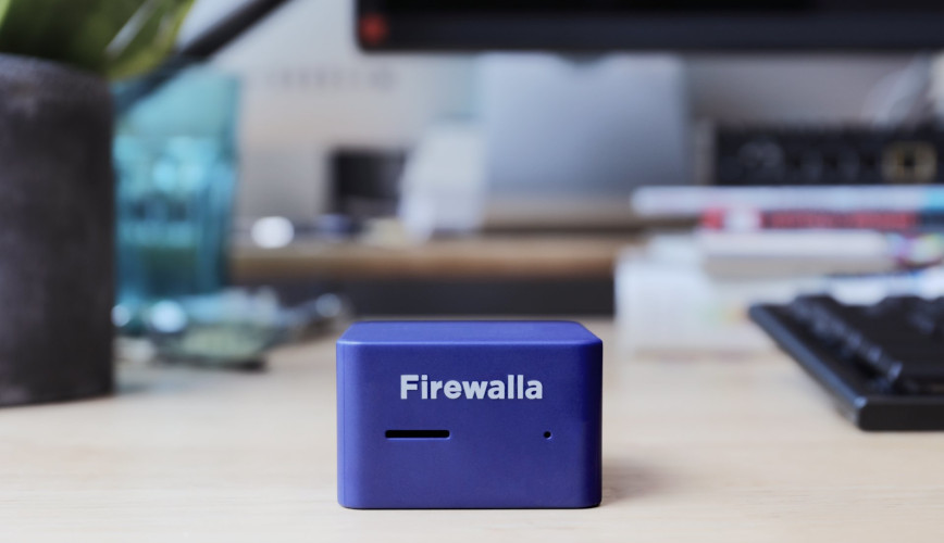Firewalla Blue Plus - Network cybersecurity appliance